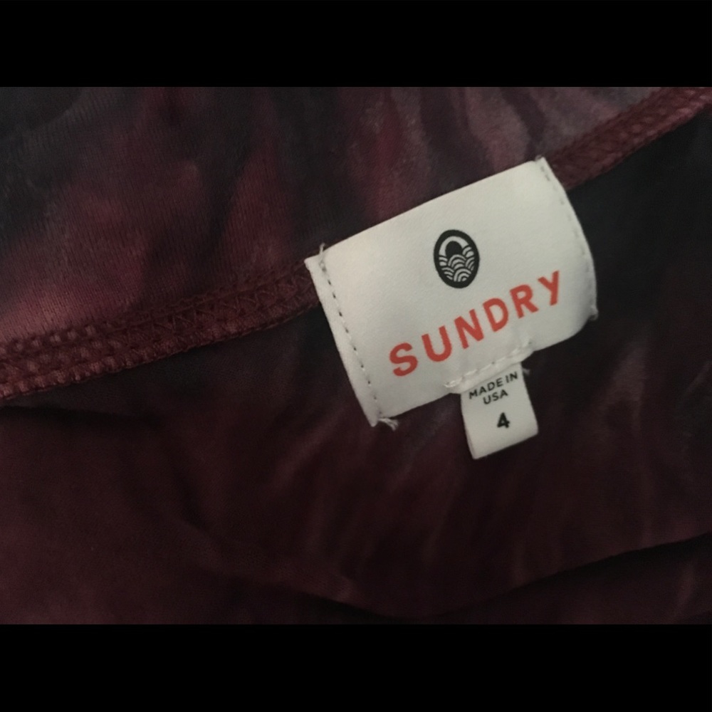 SUNDRY tie-dye knit midi skirt, size 4 - Picture 6 of 6